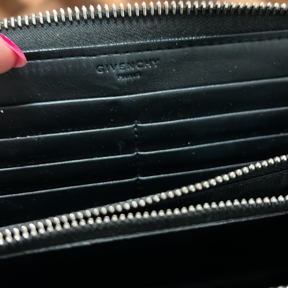 Givenchy wallet - Picture 7 of 11
